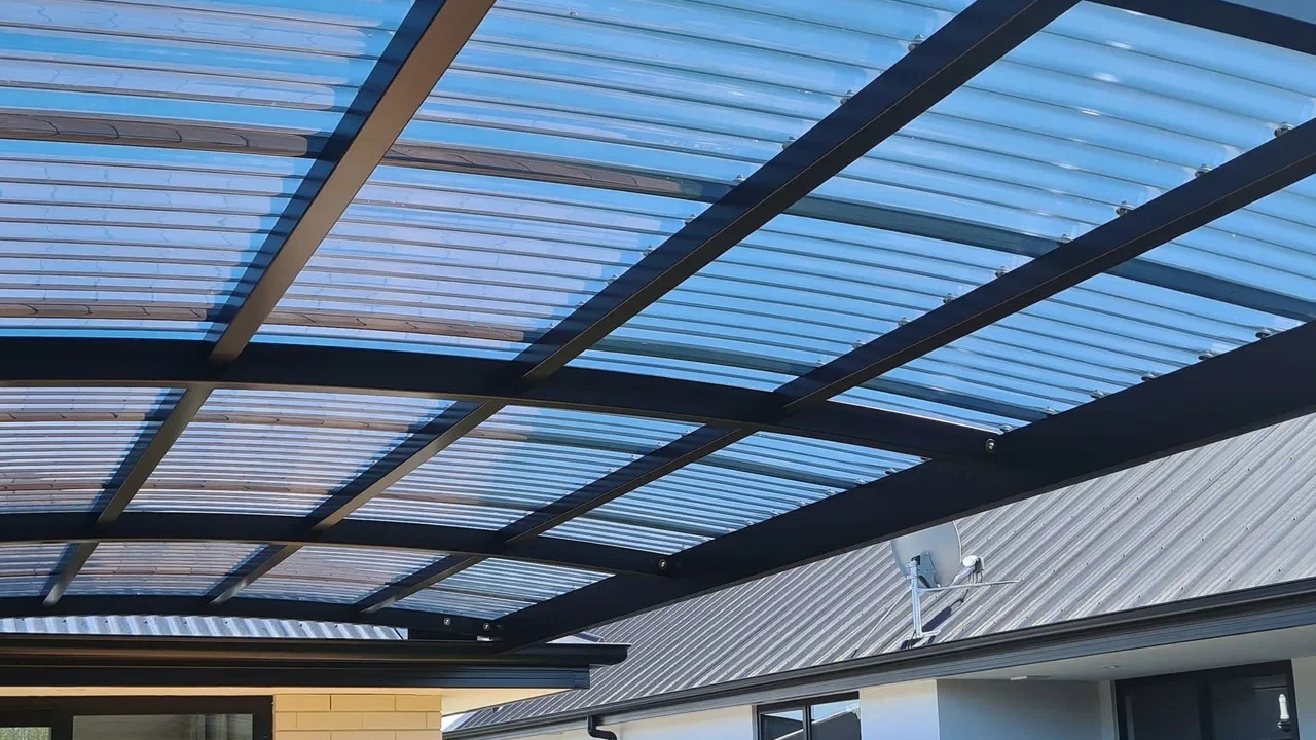 Karakteristik Atap Bahan Polycarbonate untuk Rumah